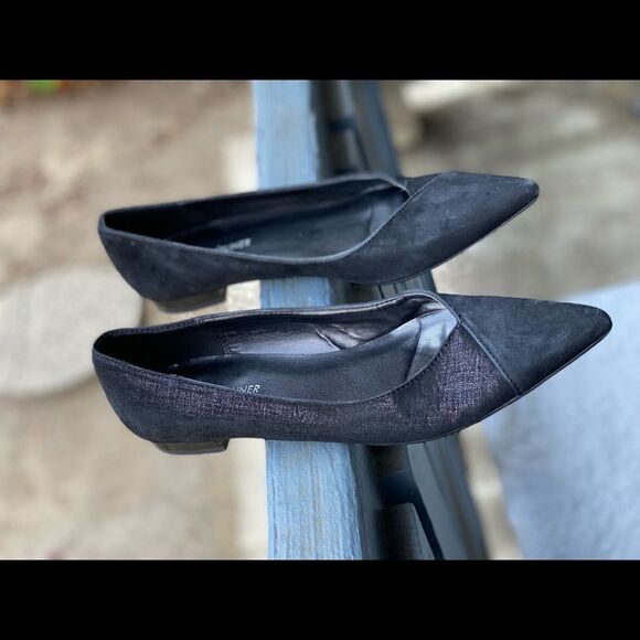 Donald J. Pliner® Women’s Faux Suede Loafers Sz 8 - Picture 10 of 10